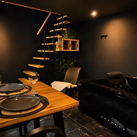 Eclipse - Loft Romantique - Jacuzzi - Cinema Prive