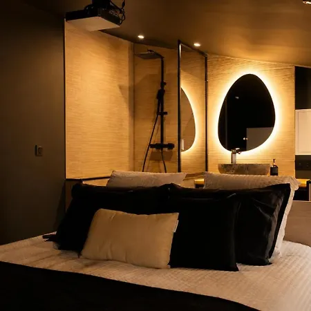 Eclipse - Loft Romantique - Jacuzzi - Cinema Prive